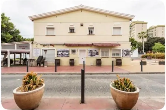 Apartamento En Primera Linea De Playa El Palo Málaga Appartamento